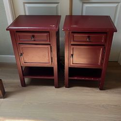 2 Nightstands