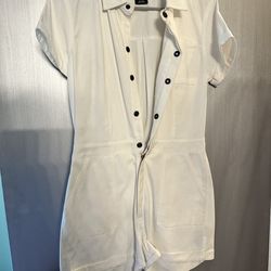 ATWYLD white canvas romper. Women’s size small