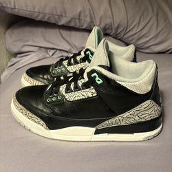 Jordan 3 Green Glow
