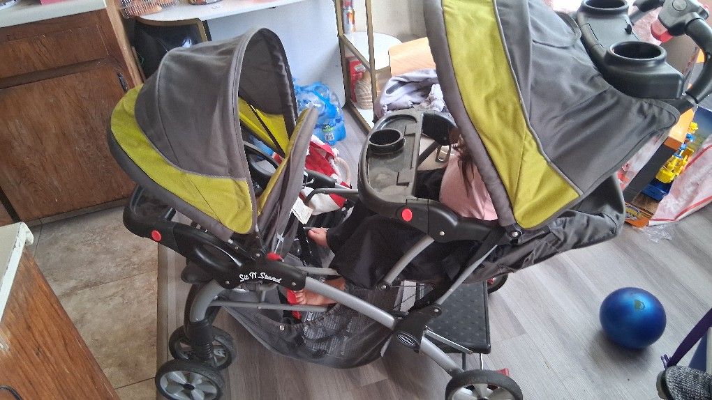 Sit N Stand Double Stroller (Read Caption)