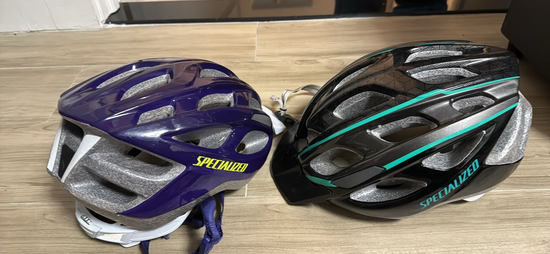 Specialized Youth Bike Helmet 