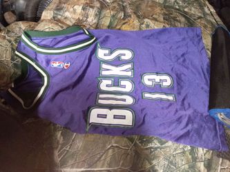 Bucks jersey NBA basketball size small 13