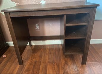 Small desk