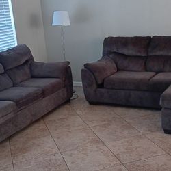 2 PIECE GRAY SOFA SET 
