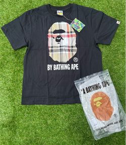Size M- Bape shirt