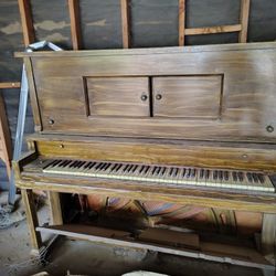 Free piano