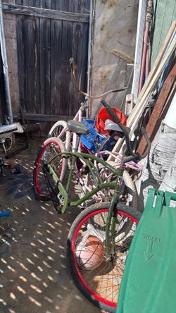 Free 2 beach cruisers