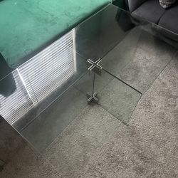 Modern glass coffee table