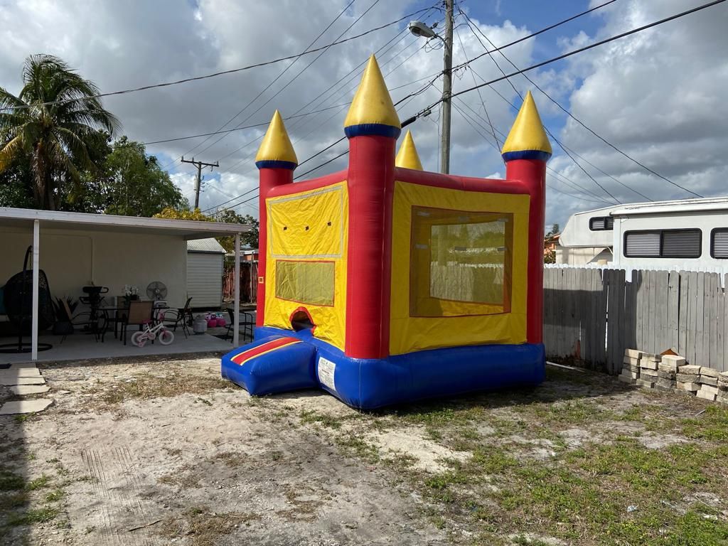 Bounce house for sale desde/ from$499!!!