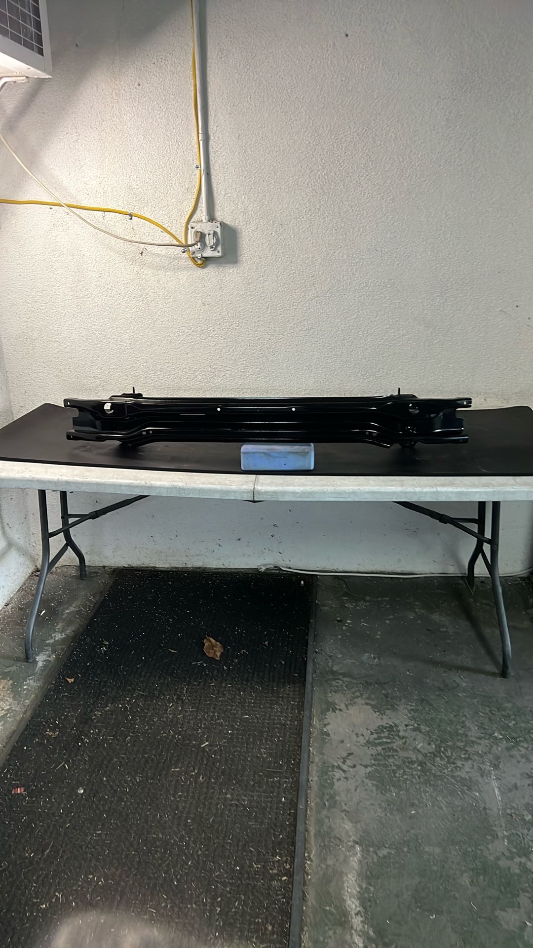 2022-2024 BMW M440i GRAN-COUPE G26 OEM REAR BUMPER REINFORCEMENT IMPACT BAR