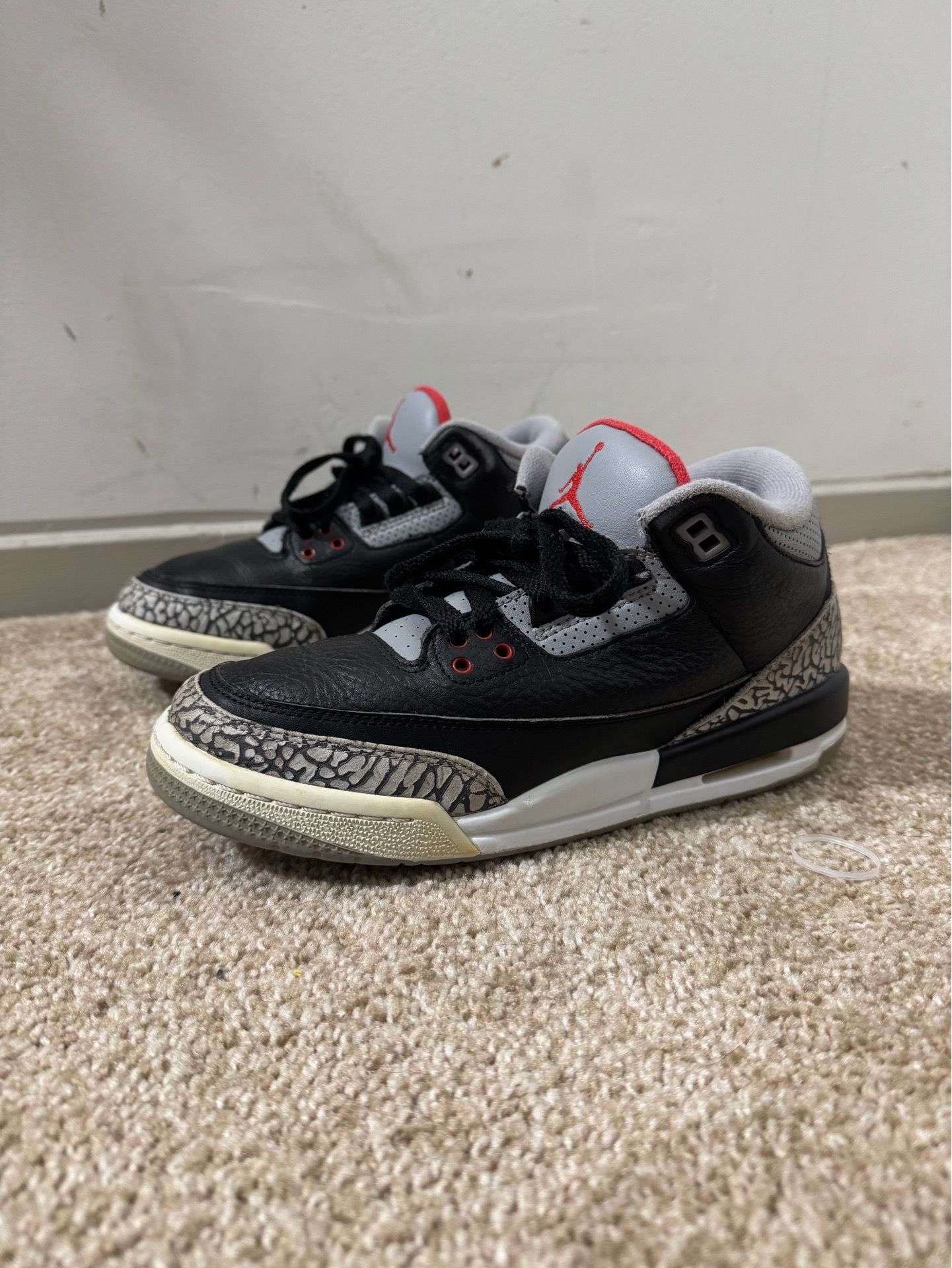 Air Jordan 3 Black Cement Size 6.5 Men