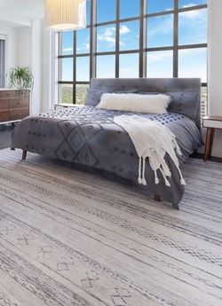 Mid century Modern Bed Frame Queen Size With Mattress