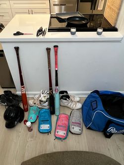Baseball Gear Lot – Bats, Gloves, Cleats & Bag