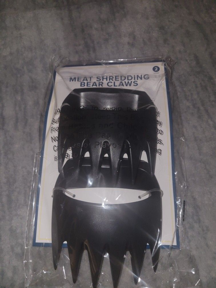 Meat Shredding Bear Claws