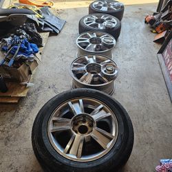 Chevy 20 Inch Chrome 6 Lug 5 Rims 