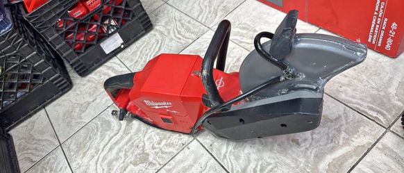 Milwaukee m18 cut off saw 9in tool only