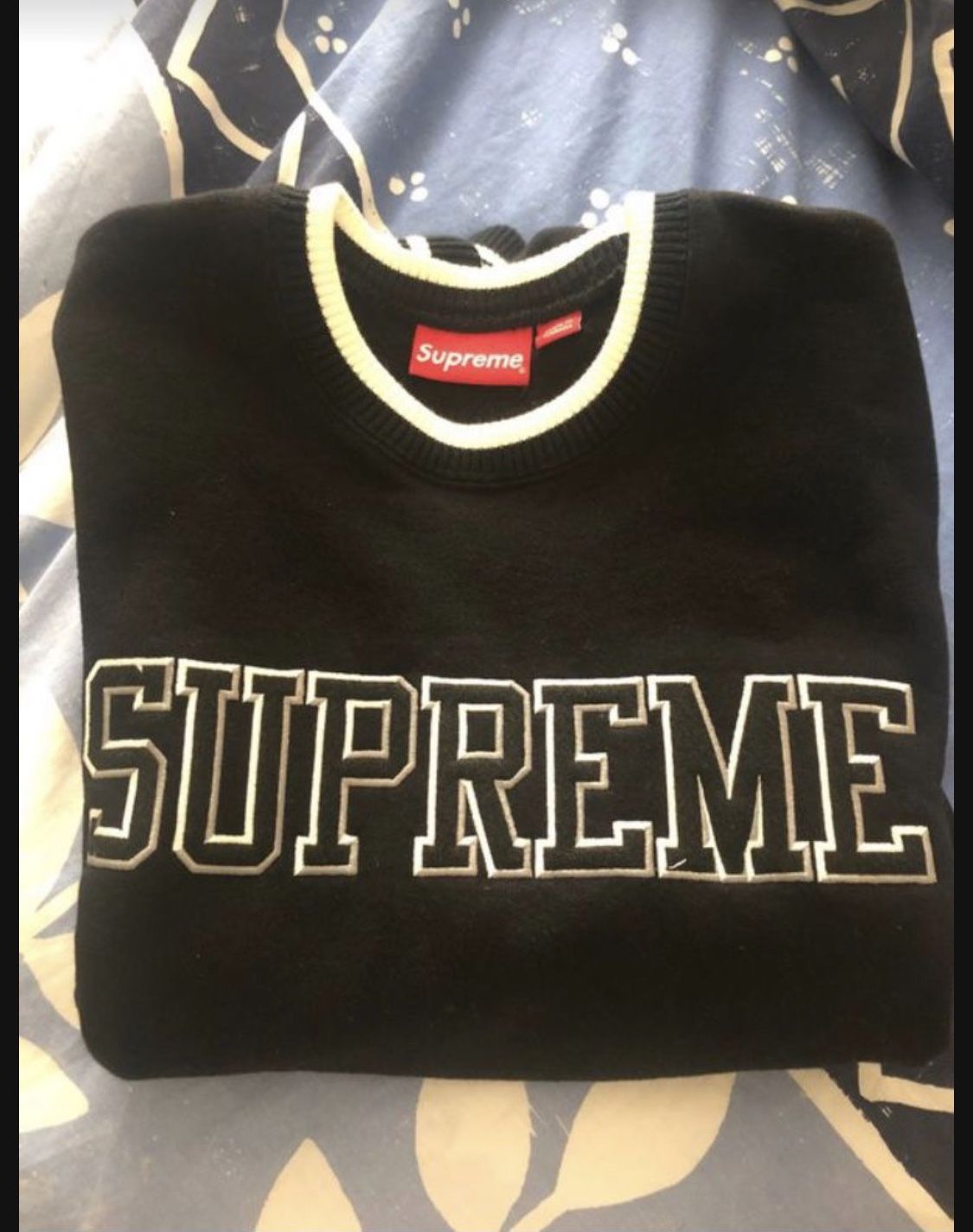 Supreme SS17 Felt Shadow Crewneck Black sweater