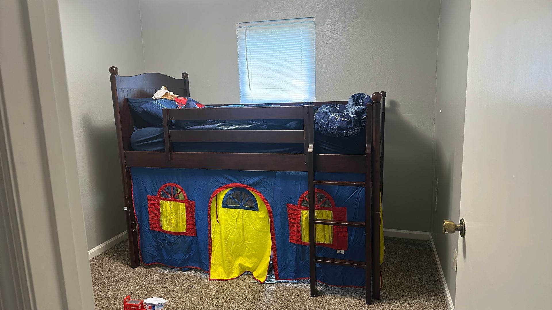 Boy Bed. Twin with play space