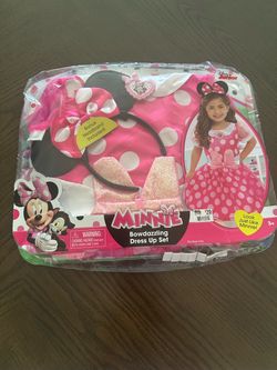 Brand New Disney Minnie Mouse Dress Up Set – Size 4-6X.