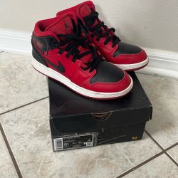 Air Jordan 1 Mid (GS)