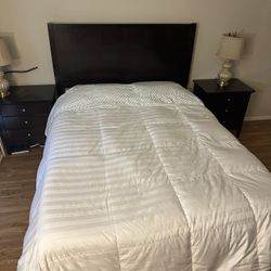 Queen Bedroom Set