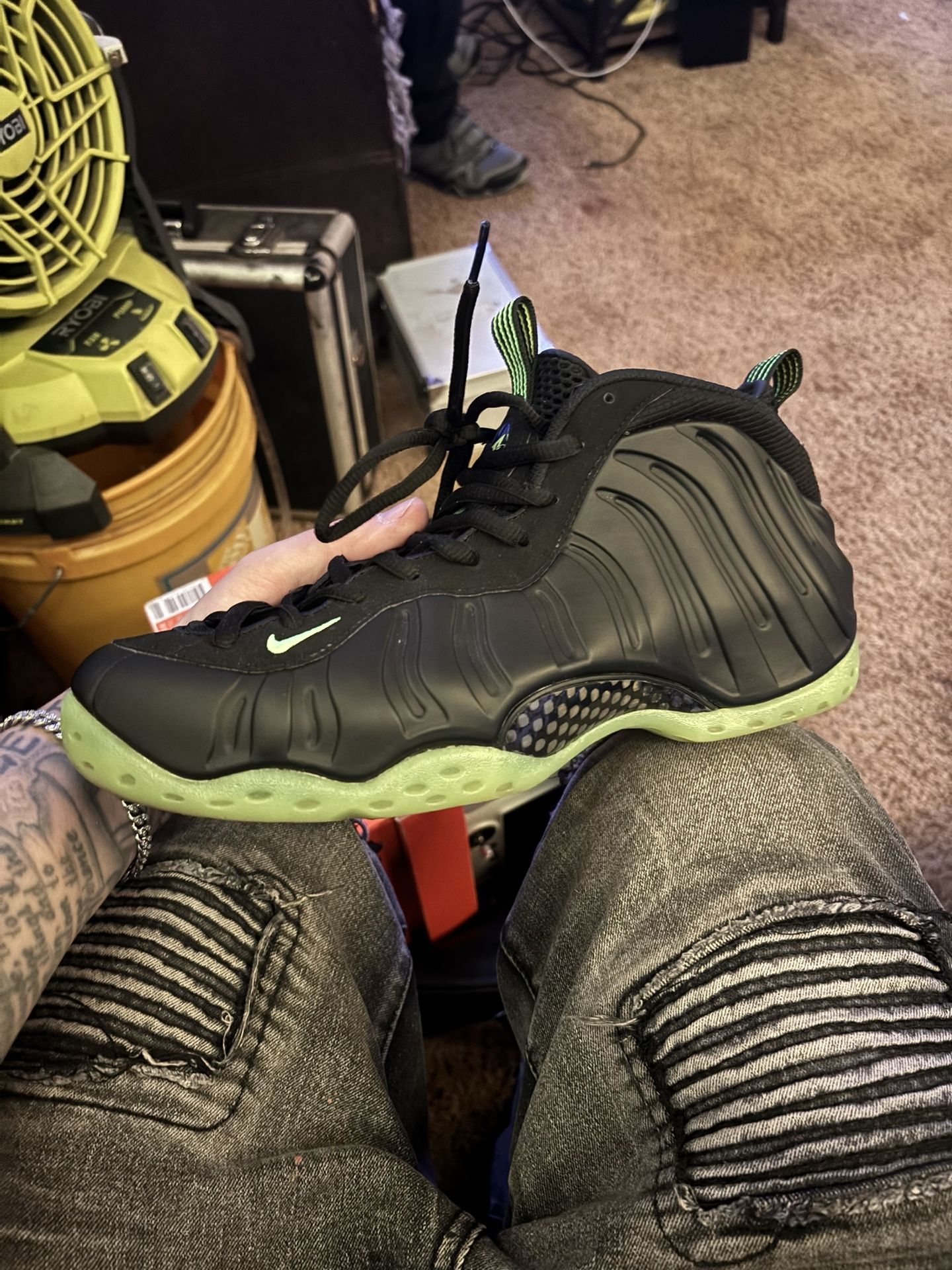 nike foamposits