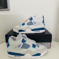 Air Jordan 4 ‘Military Blue’ Size 7