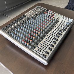 Mixer with bag and cables