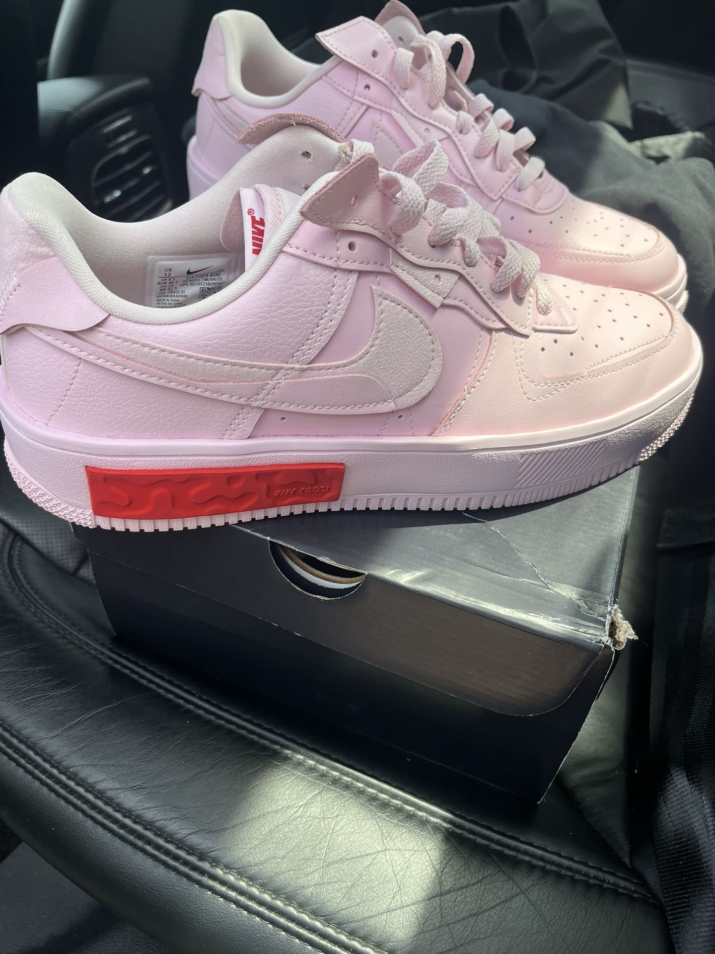 Air Force 1 Fontaka