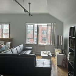 Black Leather 2pc Sectional 
