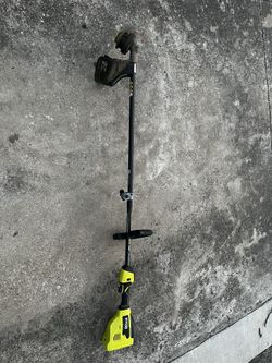 Ryobi Power Head With weed wacker Attachment