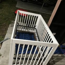 Baby Crib 