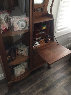 Oak Secretary