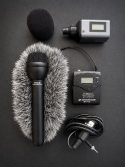 Title: Sennheiser G2 Wireless Interview Microphone Kit + EV RE50B