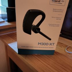M300-XT Bluetooth Headseat by Blueparrott