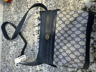 Gucci Pursue