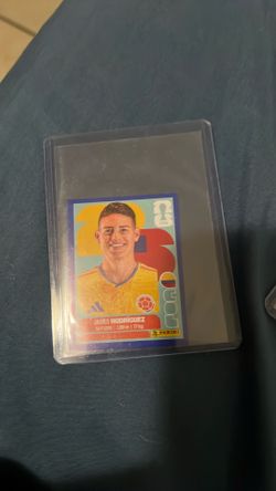 James Rodríguez paralelo blue