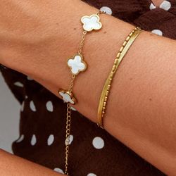 New White And Black Bracelets 