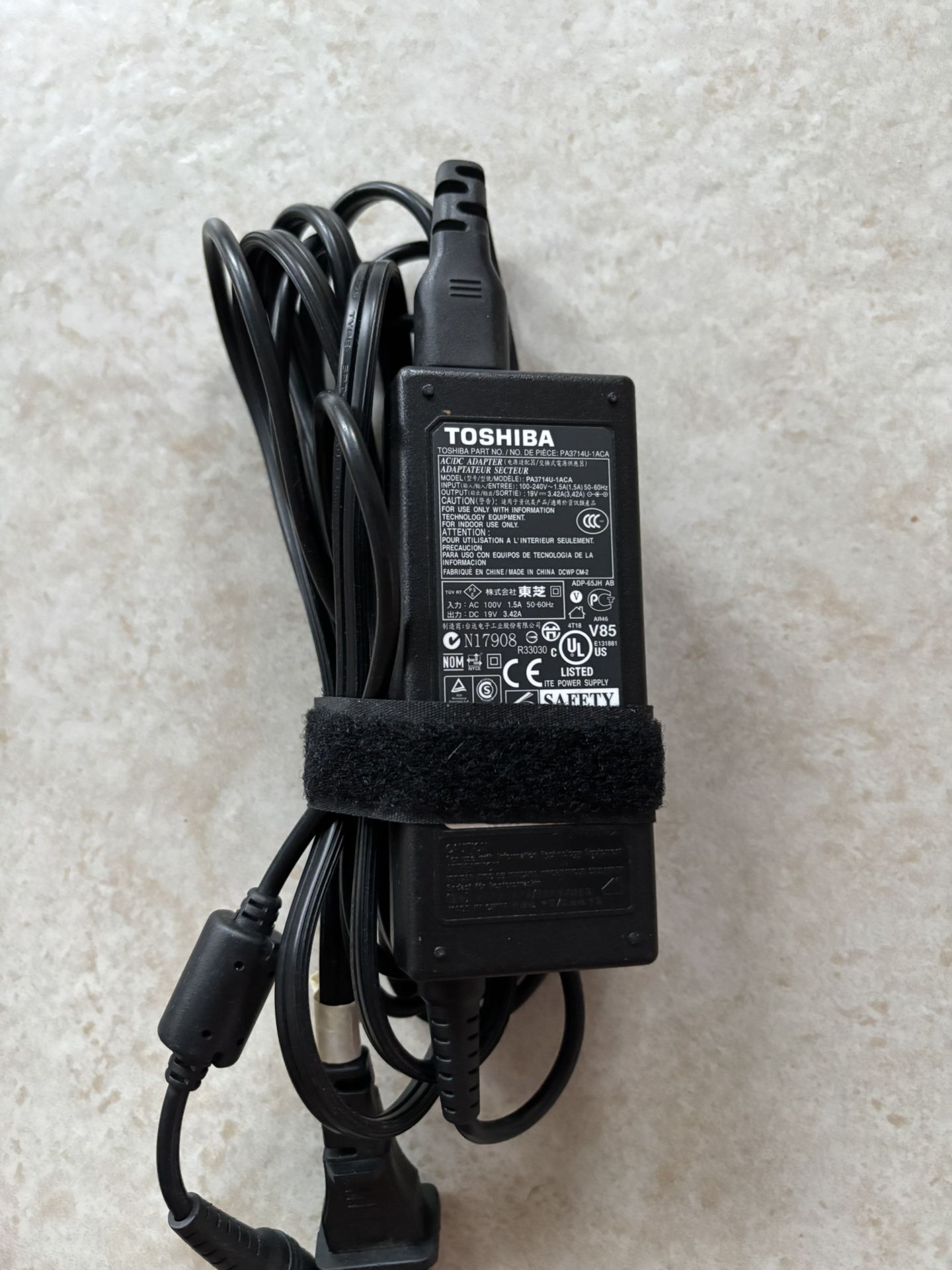 Toshiba Laptop Power Supply