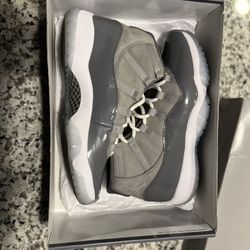 Air Jordan 11 Retro Cool Grey Size 10.5  Slightly Worn