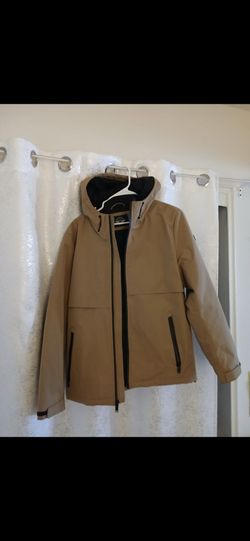 All for Only 30 dollars (all cost 280 dollars).
All size small/medium.
Dockers beige jacket windproof and rainproof New.
Uniqlo blu jacket New.
H&M ja