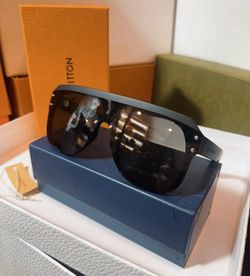 Lv Sun Shades