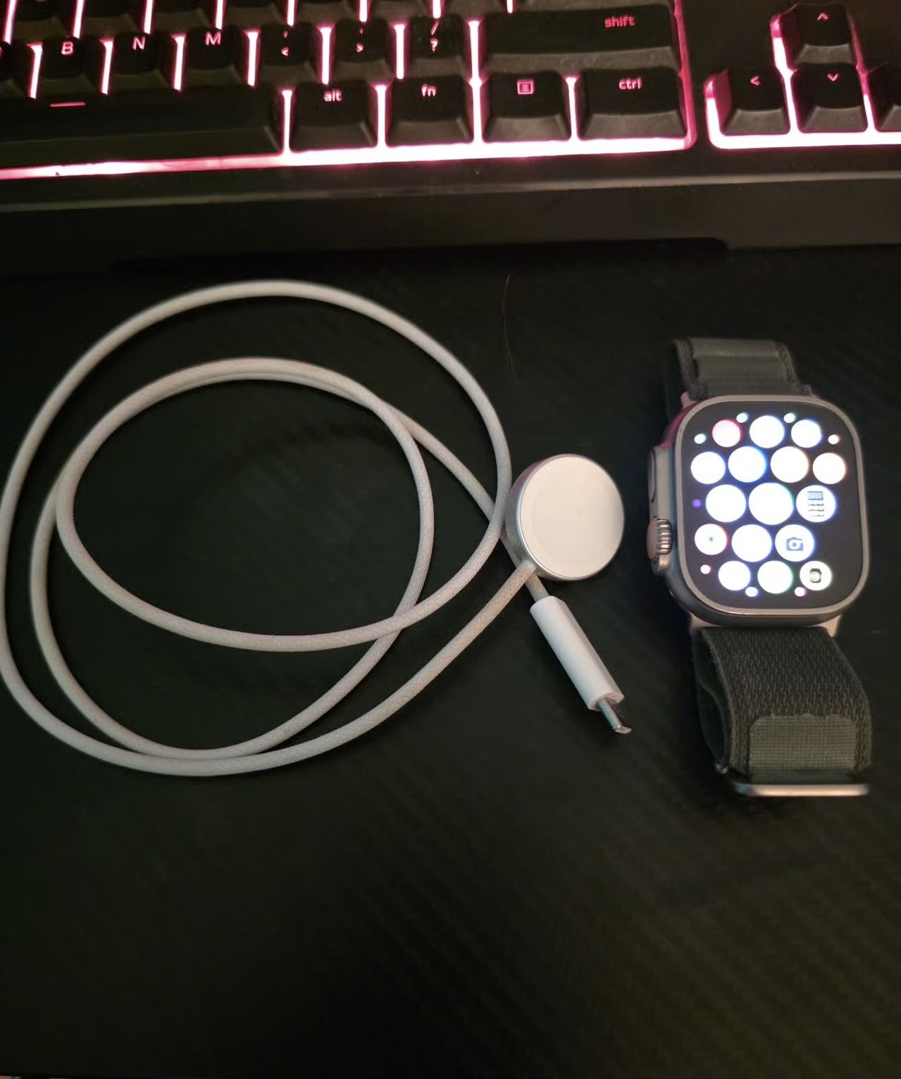 Apple Watch Ultra 2 49MM Titanium Cellular + GPS 