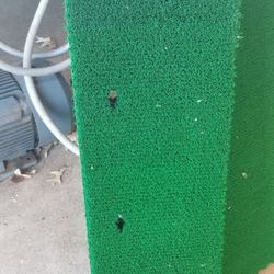 8 Each 3 Foot Fiberbuilt Golf Grass Panel With 3 Ting Holes Top