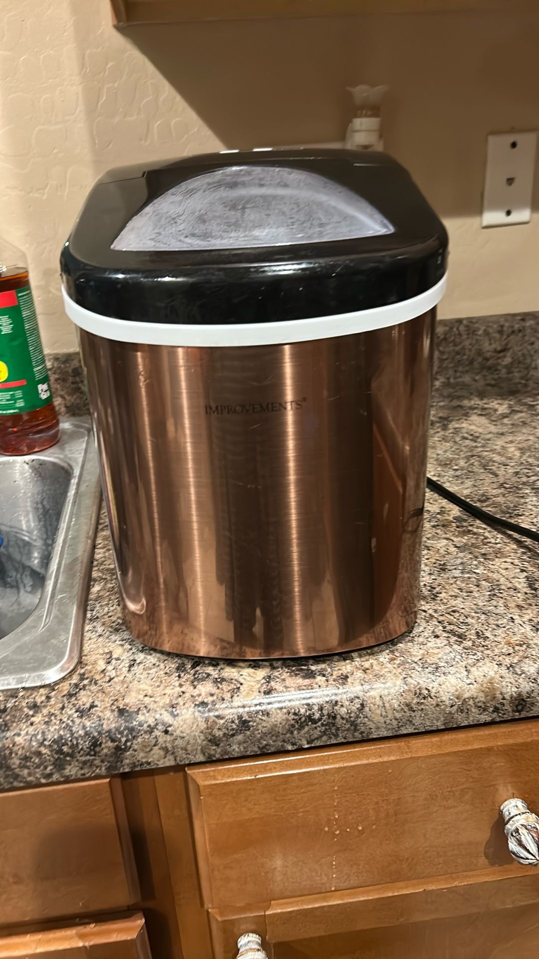 Ice Maker