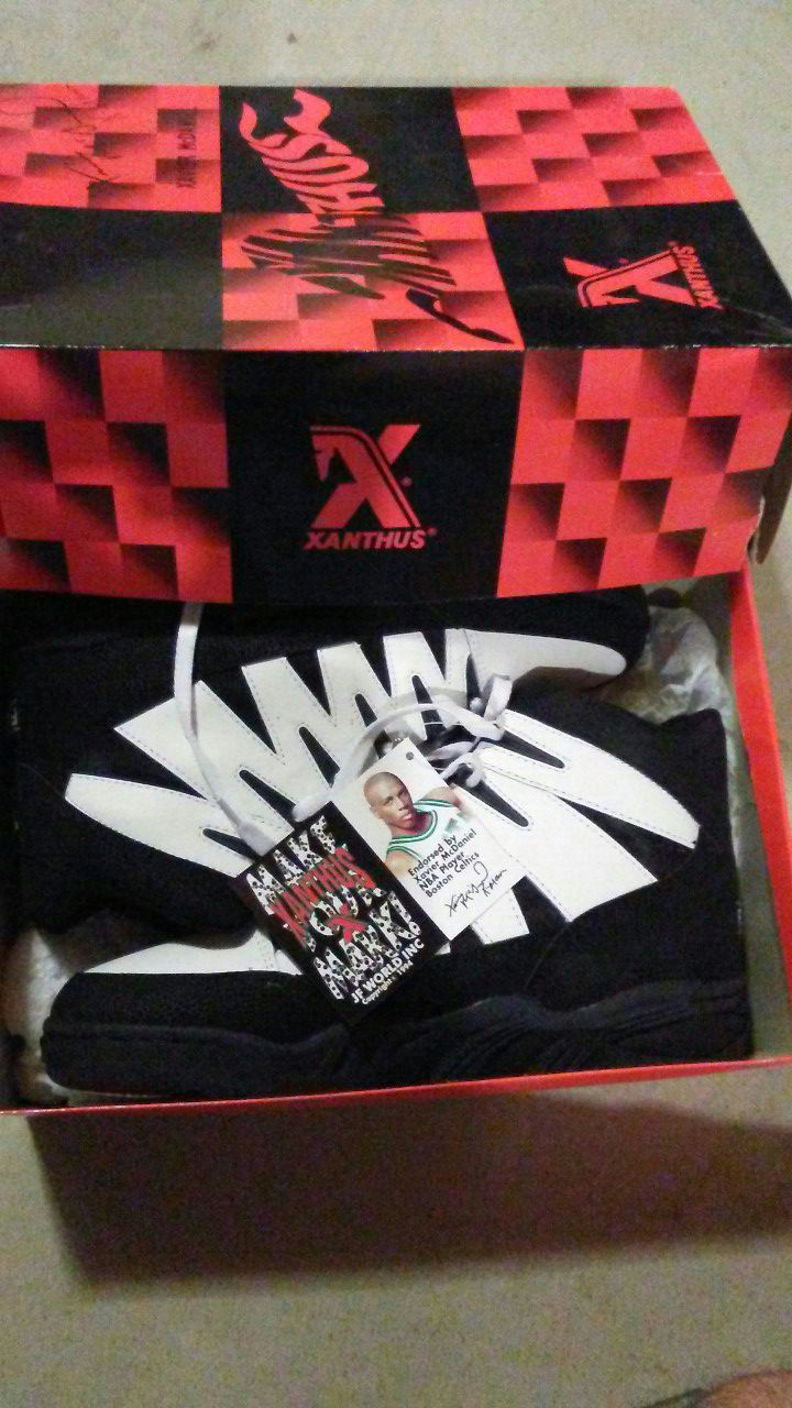 Xavier Mcdaniel Xanthus sneakers for Sale in Fall River, MA - OfferUp
