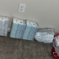 Size 2 Diaper Luvs And Some Size 2 Huggies 