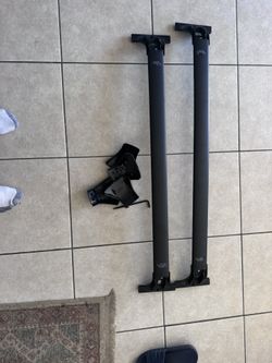 Grand Hilander Upper Window Bracket 2024