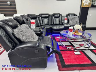 Sofa Recliner š $54 DowÅ PaymenČ