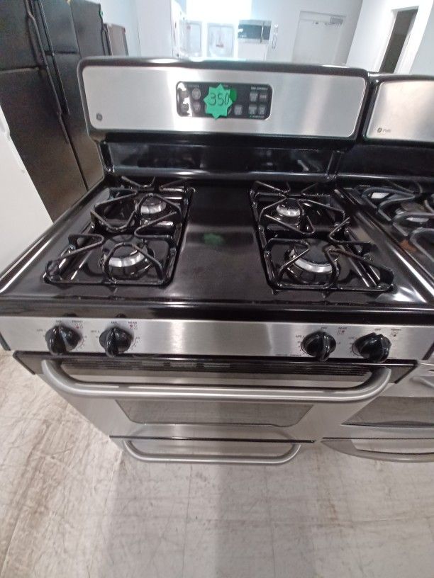 Ge Gas Stove Used In Good Condition With 90day's Warranty for Sale in
